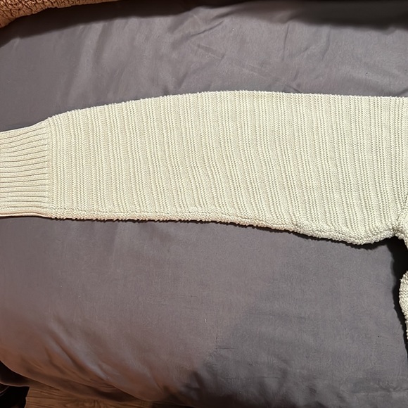 Matching Set from Buckle - Picture 9 of 11